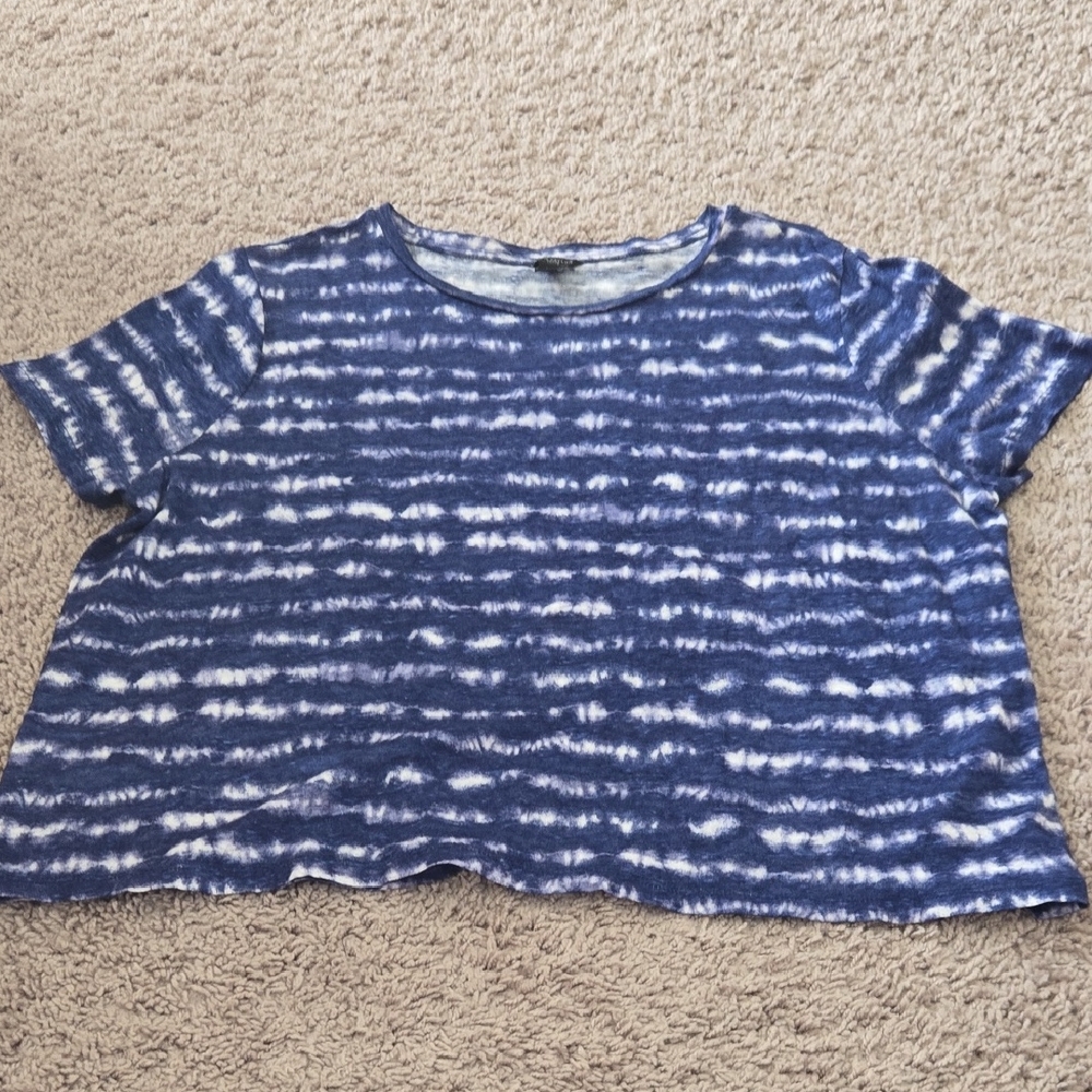 Ann Taylor Blue and White Cropped Linen Top